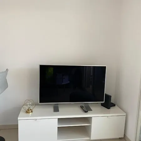 דירה Superbe T2 Avec Garage, Centre Ville De La Ciotat *